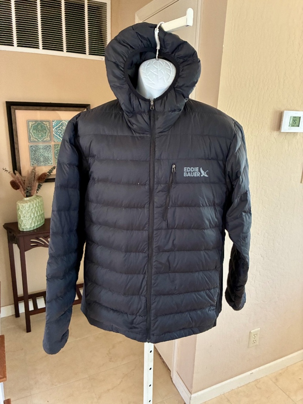 Eddie Bauer 550 Down Puffer Jacket Black Hooded Full Zip Stretch Mens XL